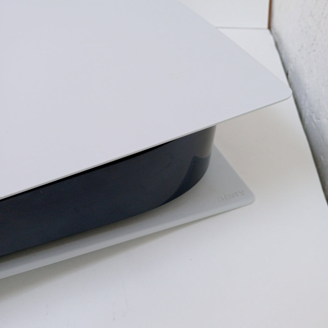 CONSOLA DE VIDEOJUEGO SONY PS5 825 SSD (SEMINUEVO)