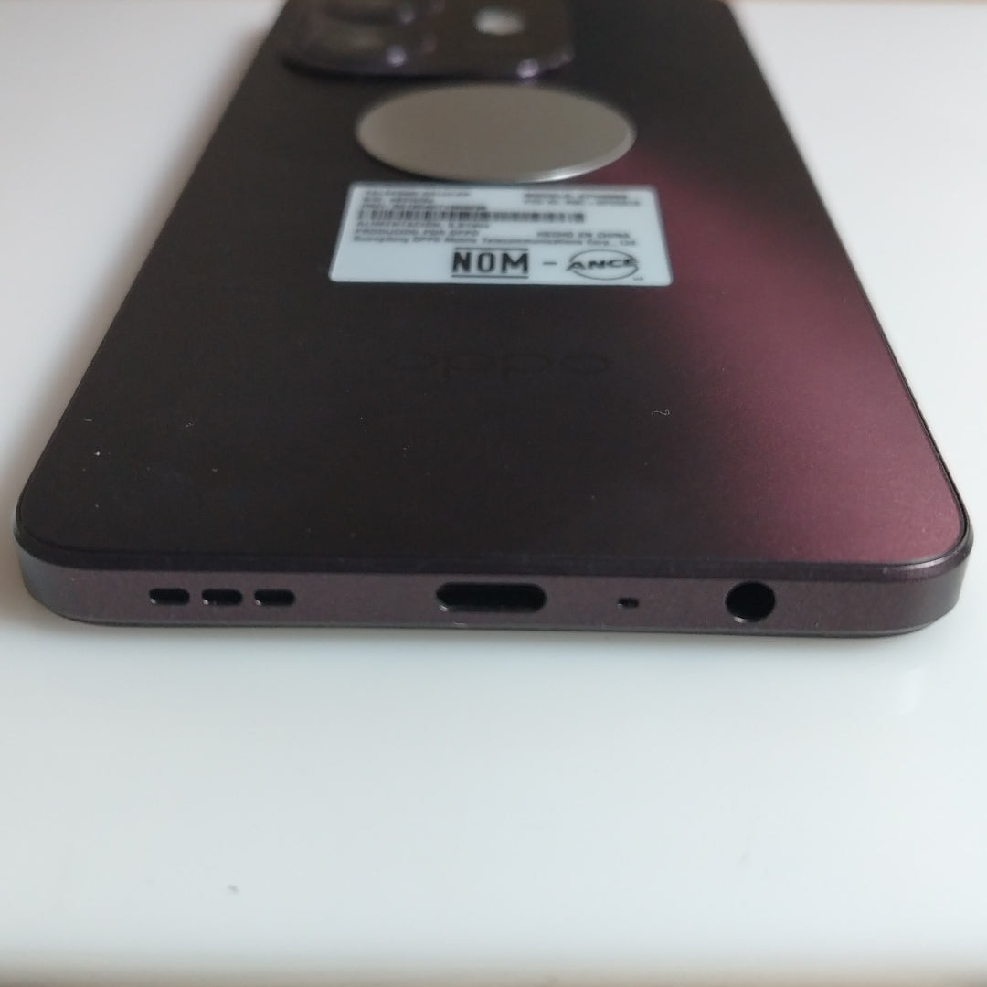 CELULAR OPPO  A40 CPH2669 (2024) 256 GB 4 GB RAM (SEMINUEVO)
