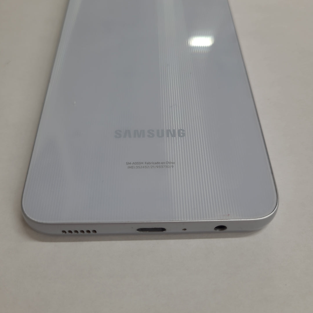 CELULAR SAMSUNG GALAXY A05 SM-A055M (2023) 64 GB 4 GB RAM (SEMINUEVO)