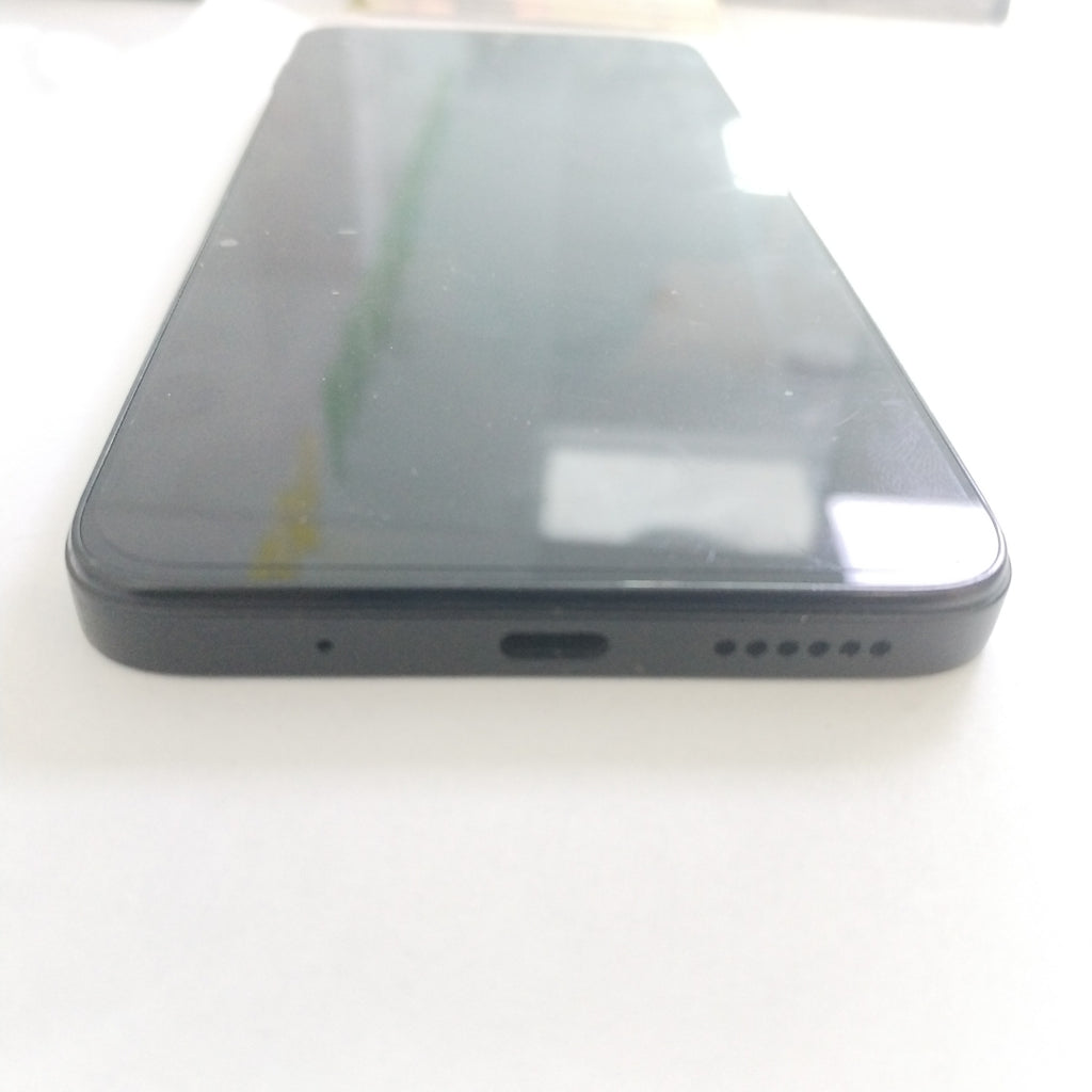 CELULAR XIAOMI REDMI 13 24049RN28L (2024) 128 GB 6 GB RAM (SEMINUEVO)