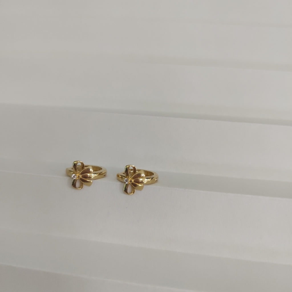 HUGGIES ORO 14K 1.4 (NUEVO)