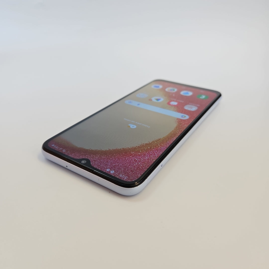 CELULAR SAMSUNG GALAXY A04E SM-A042M 64 GB 3 GB RAM (SEMINUEVO)