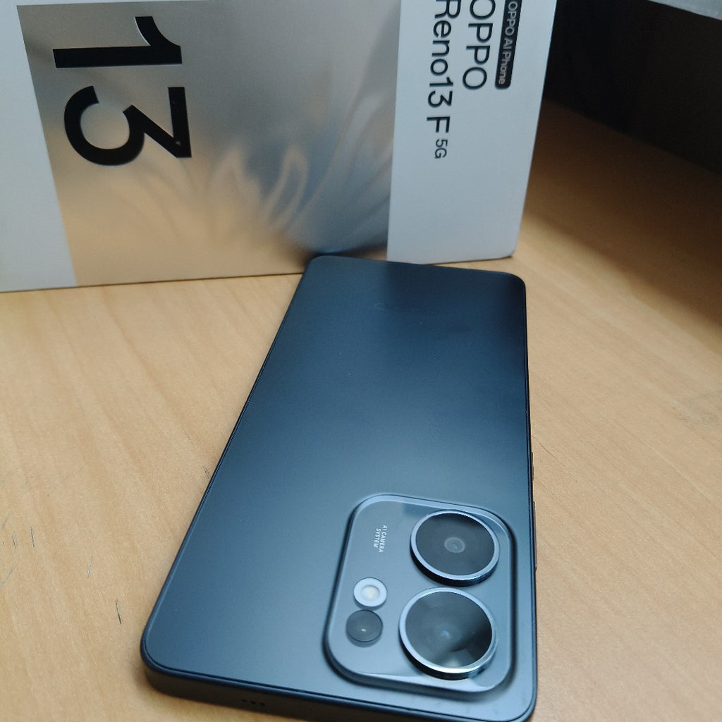 CELULAR OPPO  RENO 13F 5G CPH2699 (2025) 256 GB 12 GB RAM (SEMINUEVO)