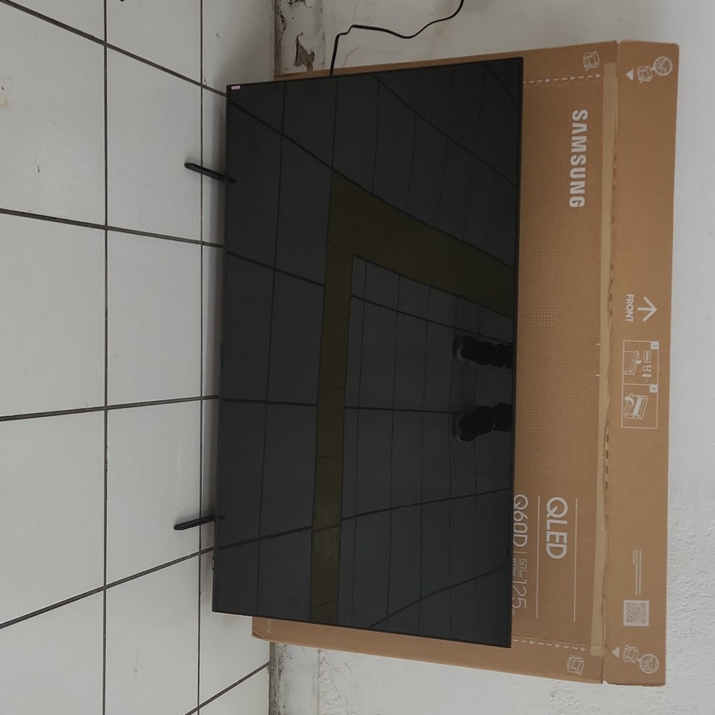 PANTALLA SAMSUNG QN50Q60DAF (2025) 50" QLED 4K (SEMINUEVO)