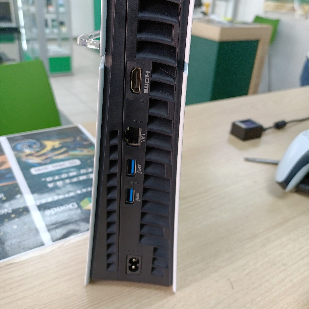 CONSOLA DE VIDEOJUEGO SONY PS5 SLIM 1 TB SSD (SEMINUEVO)