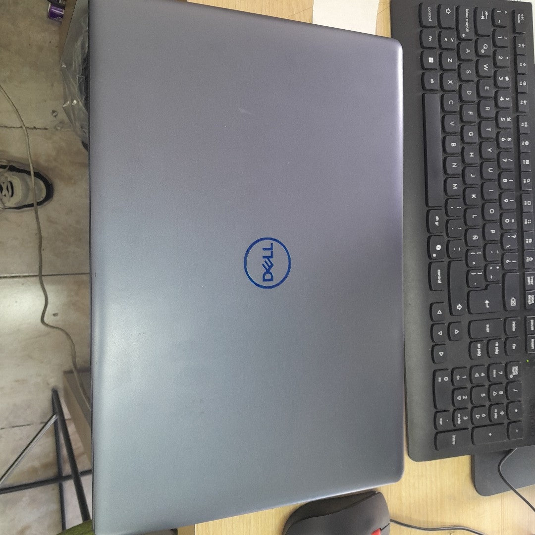 LAPTOP DELL G15 5515 (2022) 1 TB SSD + 512 GB SSD 24 GB RAM (SEMINUEVO)