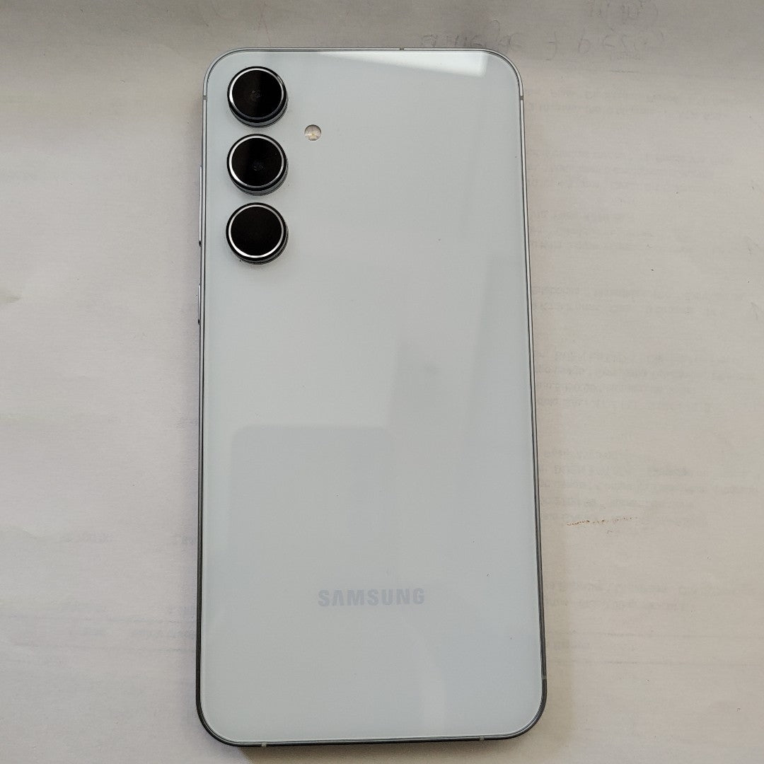 CELULAR SAMSUNG GALAXY A55 5G SM-A556E (2024) 256 GB 8 GB RAM (SEMINUEVO)