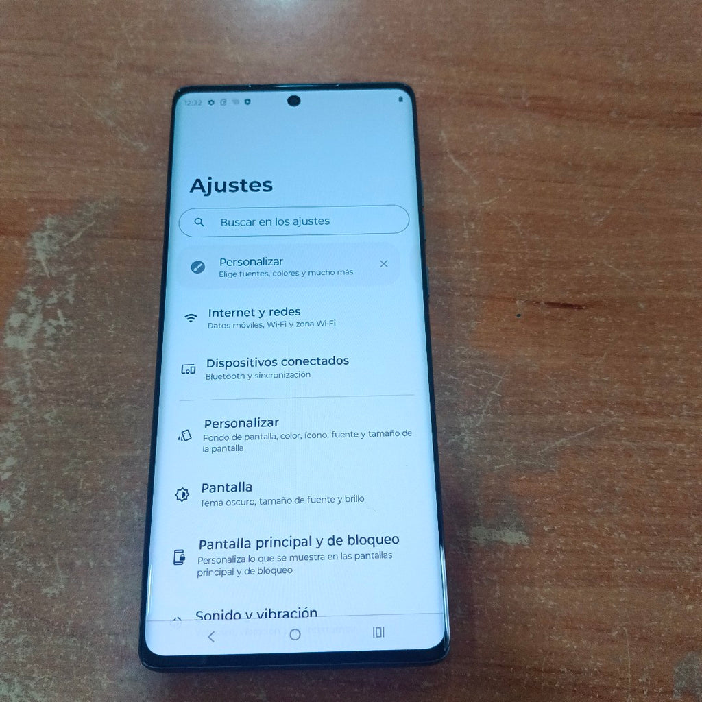 CELULAR MOTOROLA MOTO G85 5G XT2427-1 256 GB 8 GB RAM (SEMINUEVO)