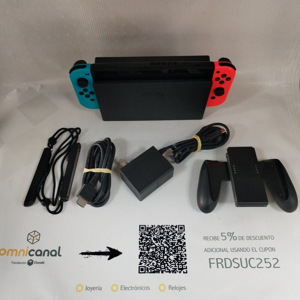 CONSOLA DE VIDEOJUEGO NINTENDO SWITCH 32 GB (SEMINUEVO)