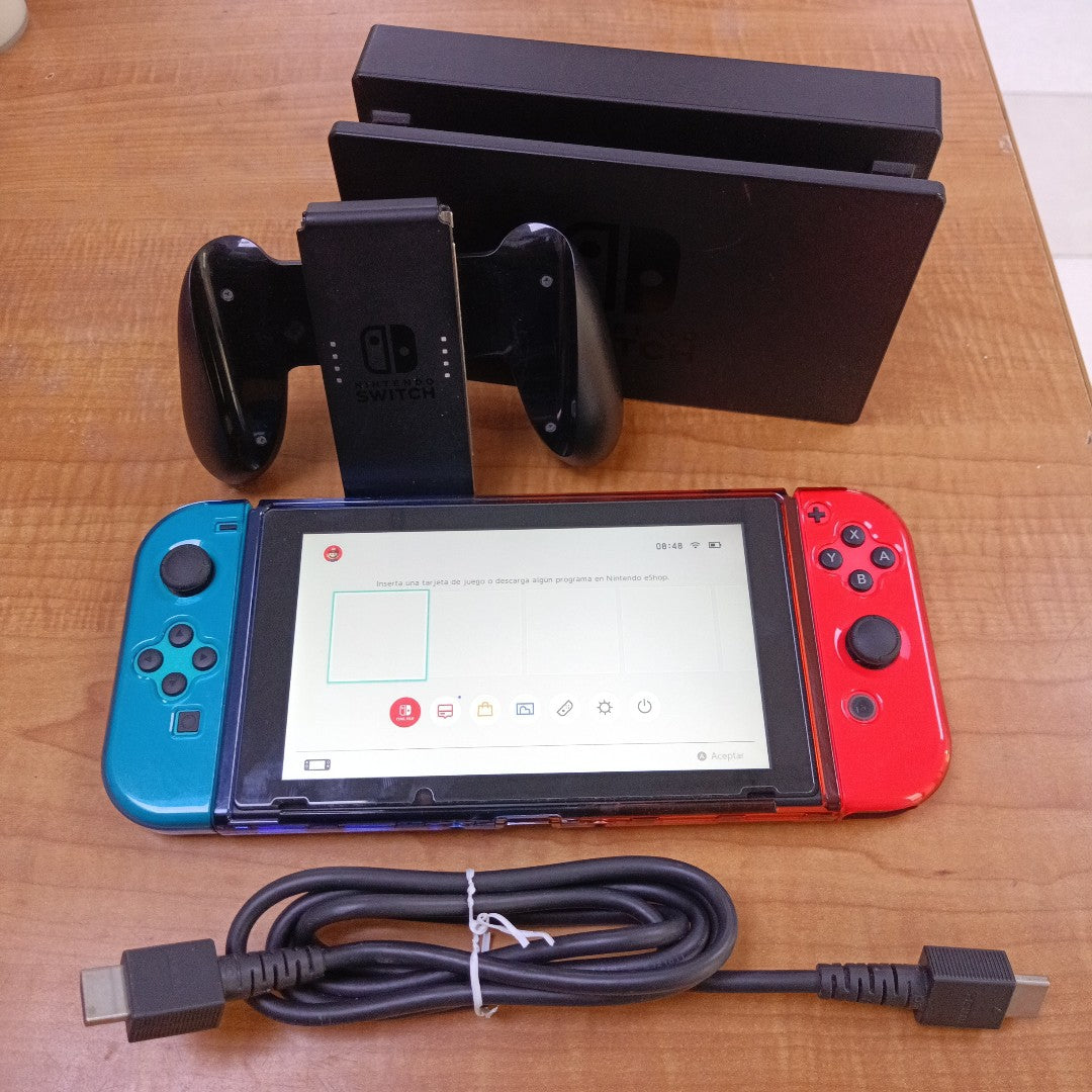 CONSOLA DE VIDEOJUEGO NINTENDO SWITCH 1.1 32 GB (SEMINUEVO)