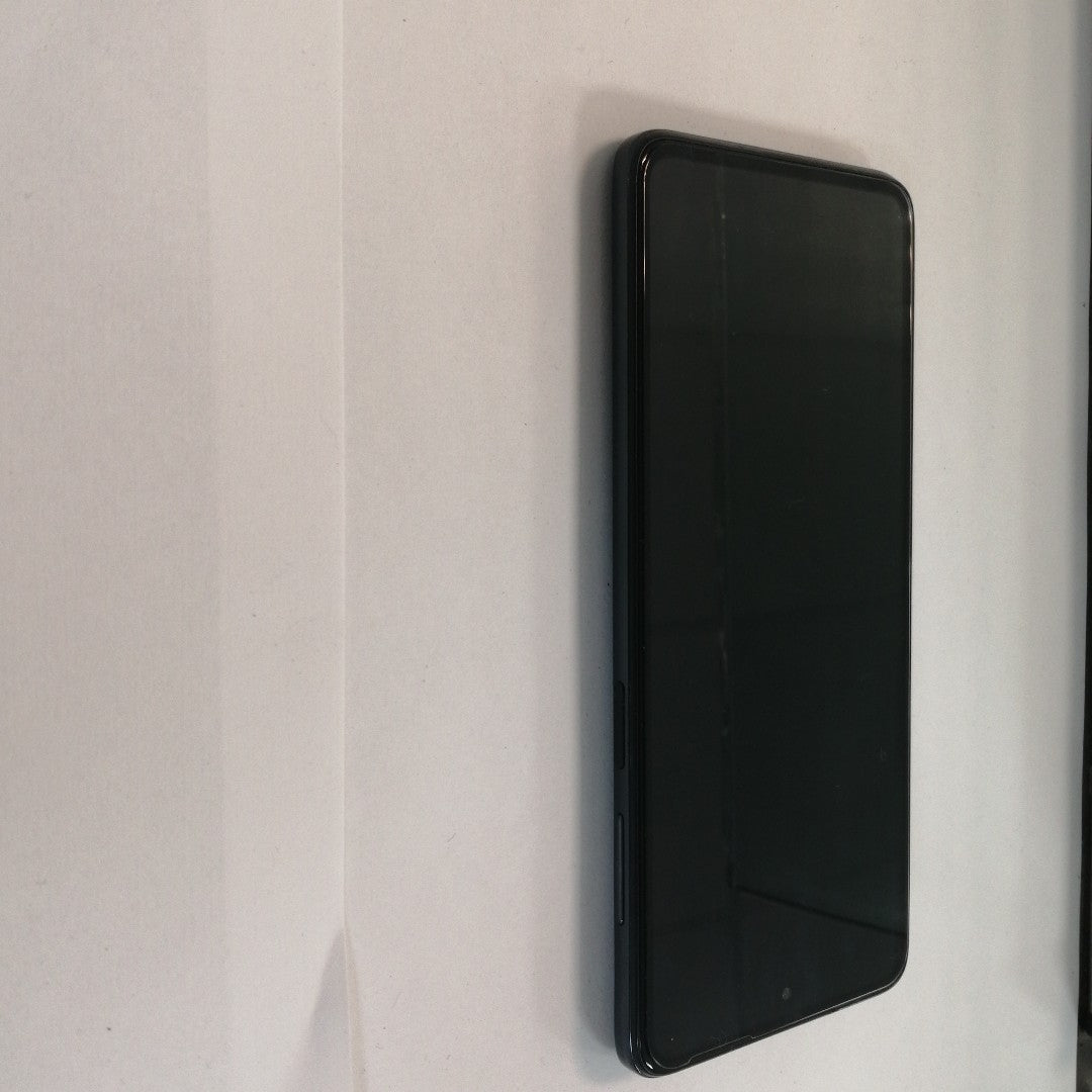 CELULAR MOTOROLA MOTO G52 XT2221-2 256 GB 6 GB RAM (SEMINUEVO)