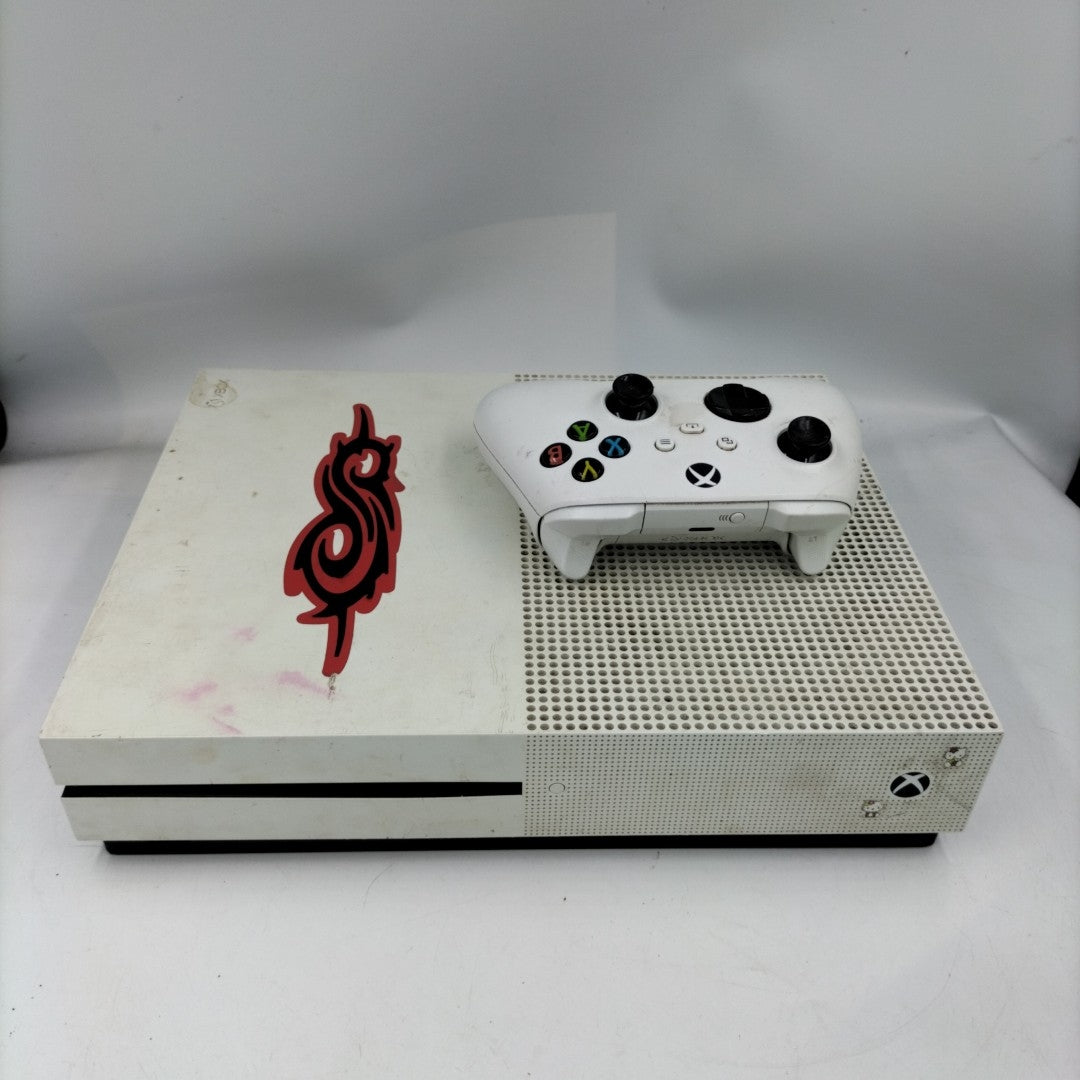 CONSOLA DE VIDEOJUEGO MICROSOFT XBOX ONE S 500 GB  (SEMINUEVO)