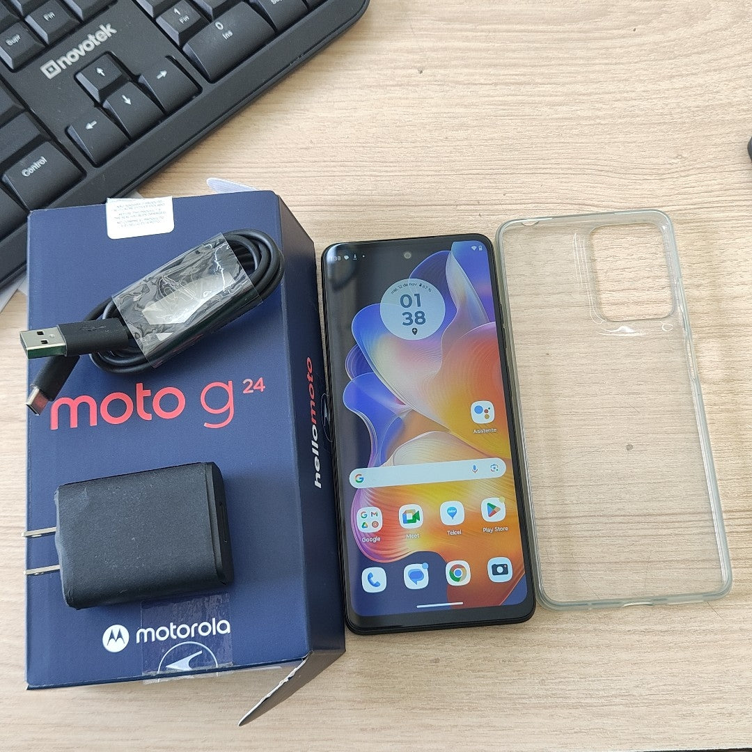 CELULAR MOTOROLA MOTO G24 XT2423-1 (2024) 256 GB 4 GB RAM (SEMINUEVO)