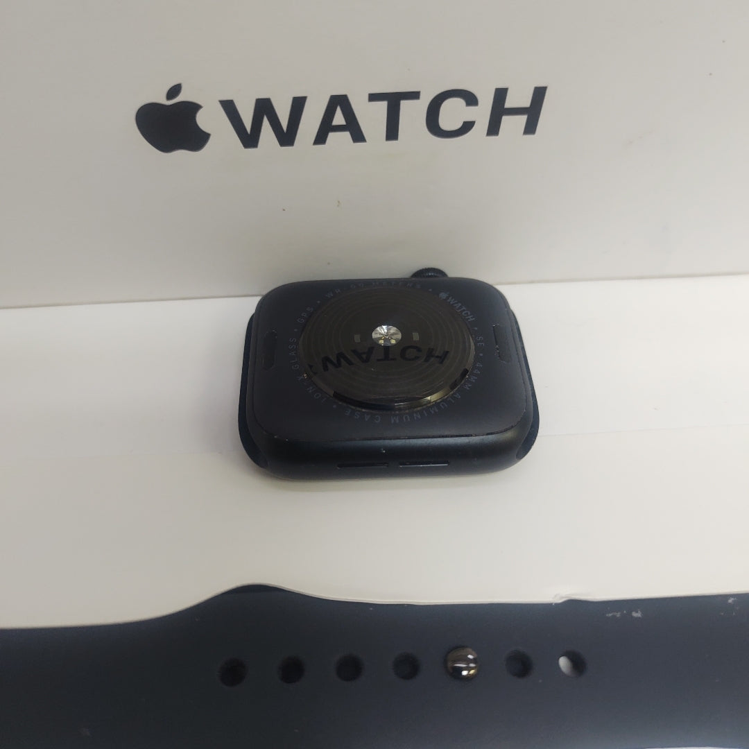 SMARTWATCH APPLE SE 2 ALUMINIO A2723 44 MM GPS (SEMINUEVO)