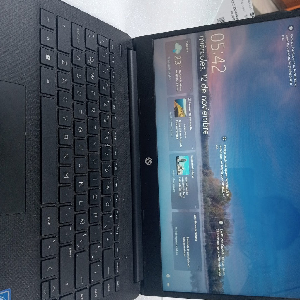 LAPTOP HP 14-DQ0509LA (2023) 128 GB SSD 4 GB RAM (SEMINUEVO)