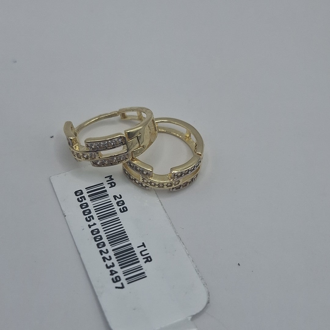 HUGGIES ORO 14K 2.4 (NUEVO)