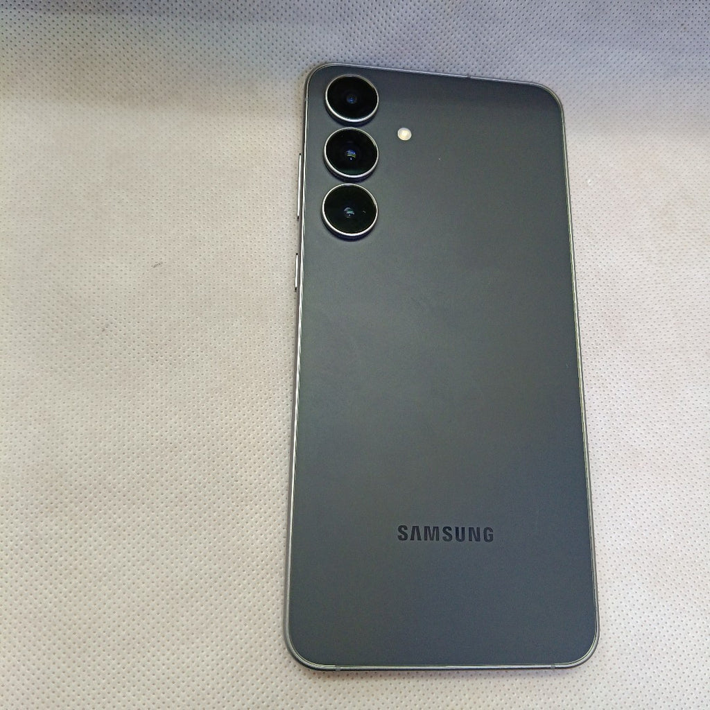 CELULAR SAMSUNG GALAXY S25 FE SM-S731B (2025) 256 GB 8 GB RAM (SEMINUEVO)