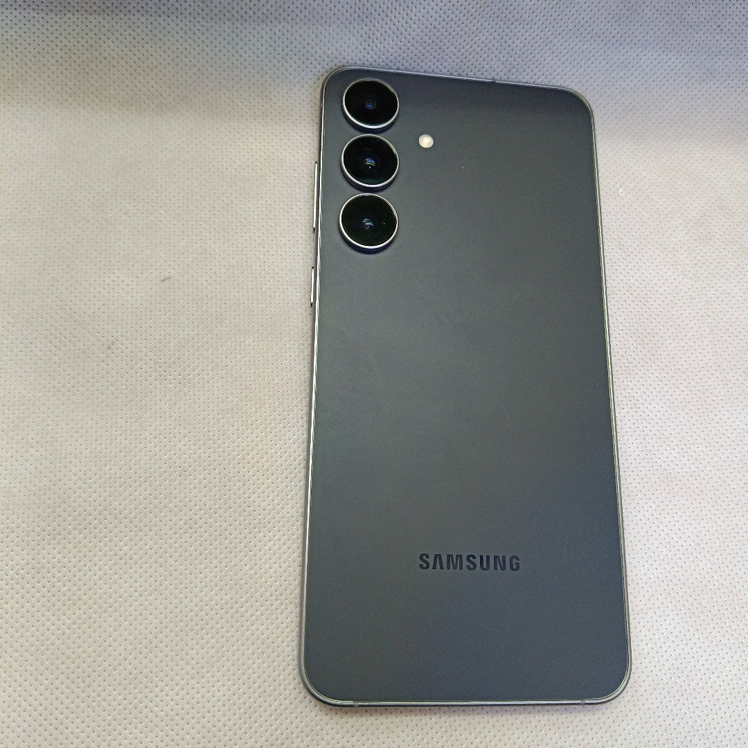 CELULAR SAMSUNG GALAXY S25 FE SM-S731B (2025) 256 GB 8 GB RAM (SEMINUEVO)