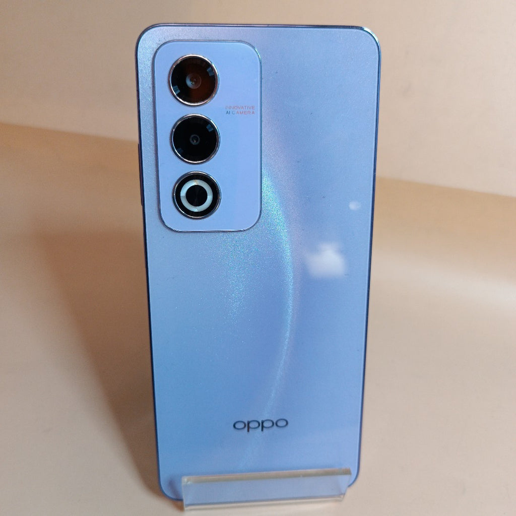 CELULAR OPPO  A80 5G CPH2639 (2024) 256 GB 8 GB RAM (SEMINUEVO)