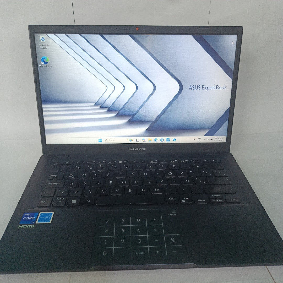 LAPTOP ASUS EXPERTBOOK B1402CVA-I716G512-P1 (2024) 512 GB SSD 16 GB RAM (SEMINUEVO)