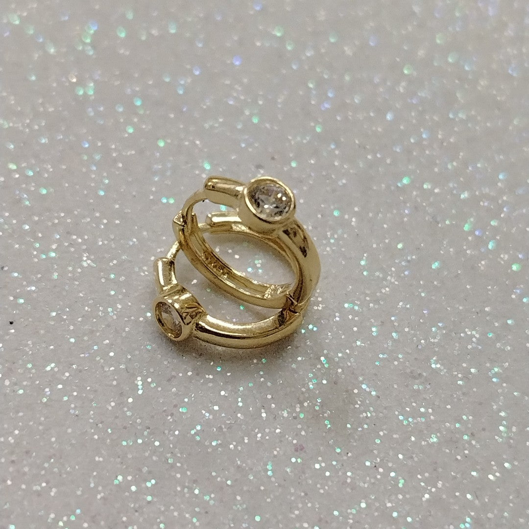 HUGGIES ORO 14K 1.4 (NUEVO)