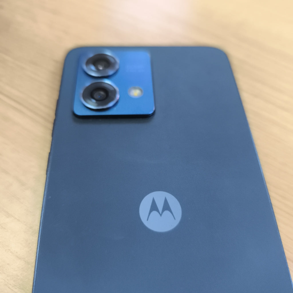 CELULAR MOTOROLA MOTO G84 XT2347-1 (2023) 256 GB 8 GB RAM (SEMINUEVO)