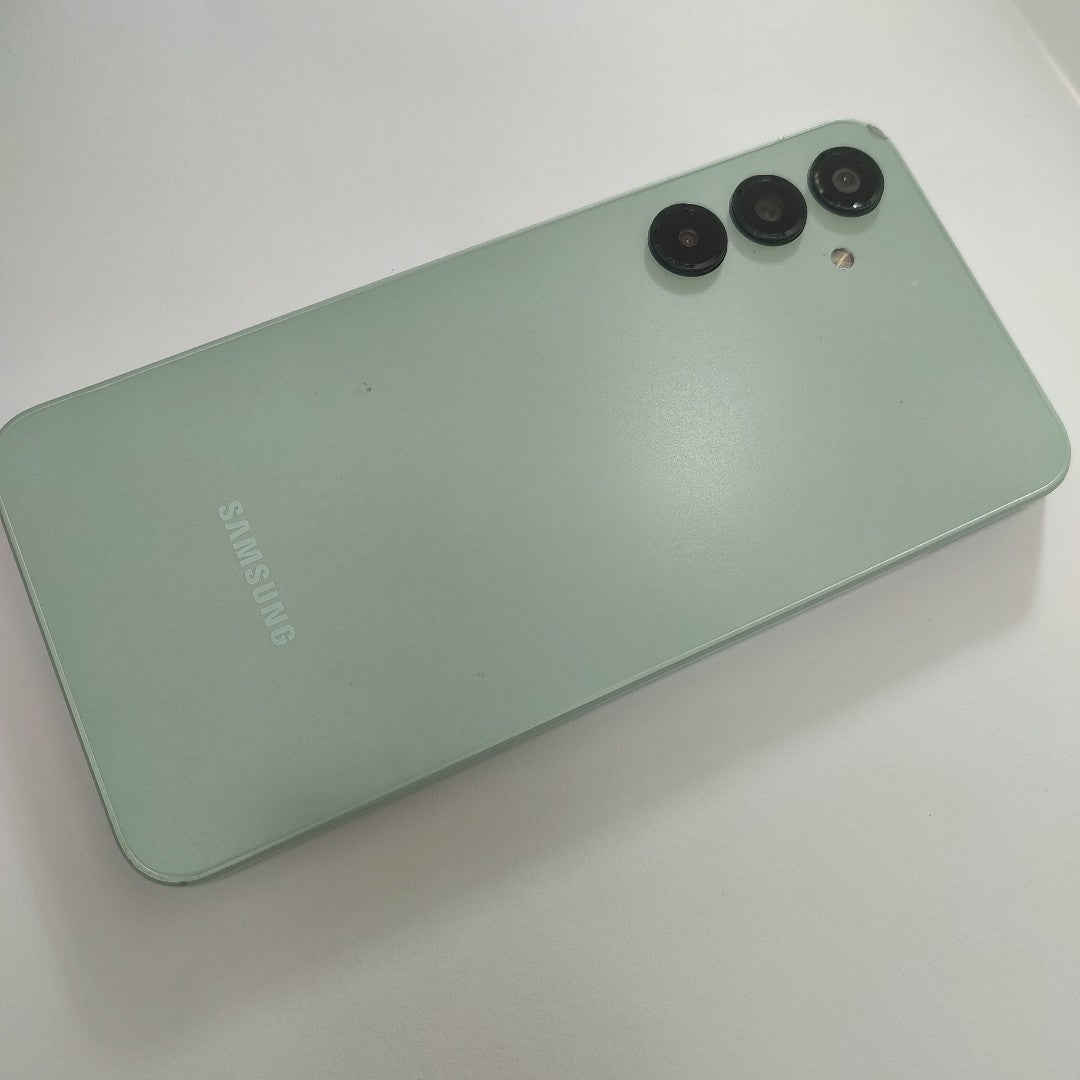 CELULAR SAMSUNG GALAXY A16 SM-A165M (2024) 128 GB 4 GB RAM (SEMINUEVO)