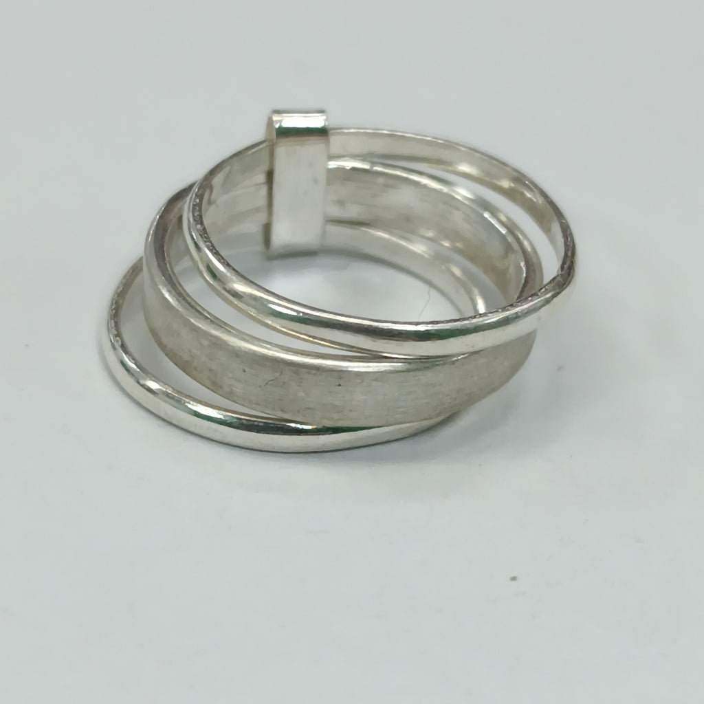 ANILLO PLATA 5,90 GRMS (SEMINUEVO)