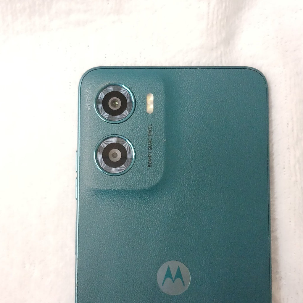 CELULAR MOTOROLA MOTO G05 XT2523-2 (2025) 128 GB 4 GB RAM (SEMINUEVO)