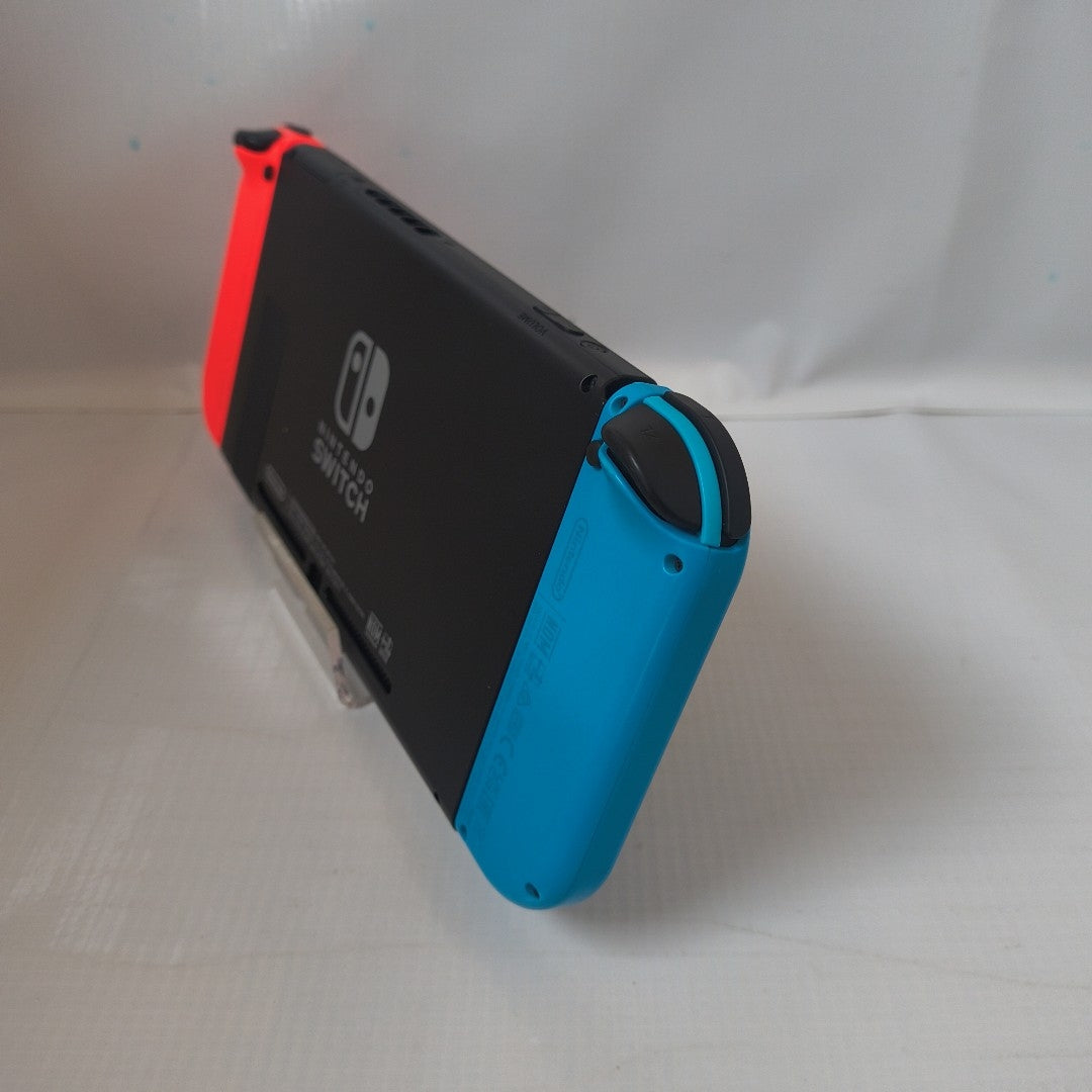 CONSOLA DE VIDEOJUEGO NINTENDO SWITCH 32 GB (SEMINUEVO)