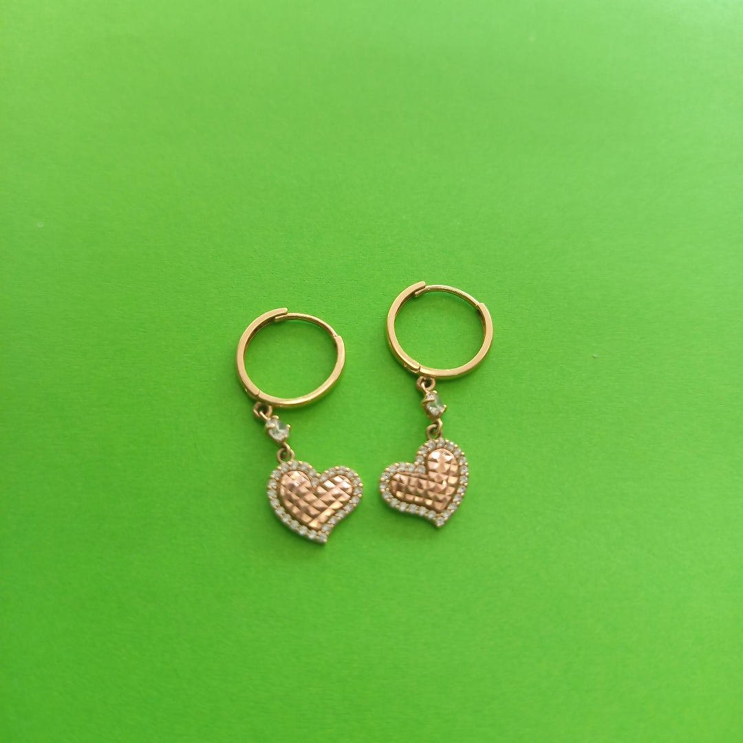 ARETES PAR. ORO. 14 K 2.2 GRMS (SEMINUEVO)