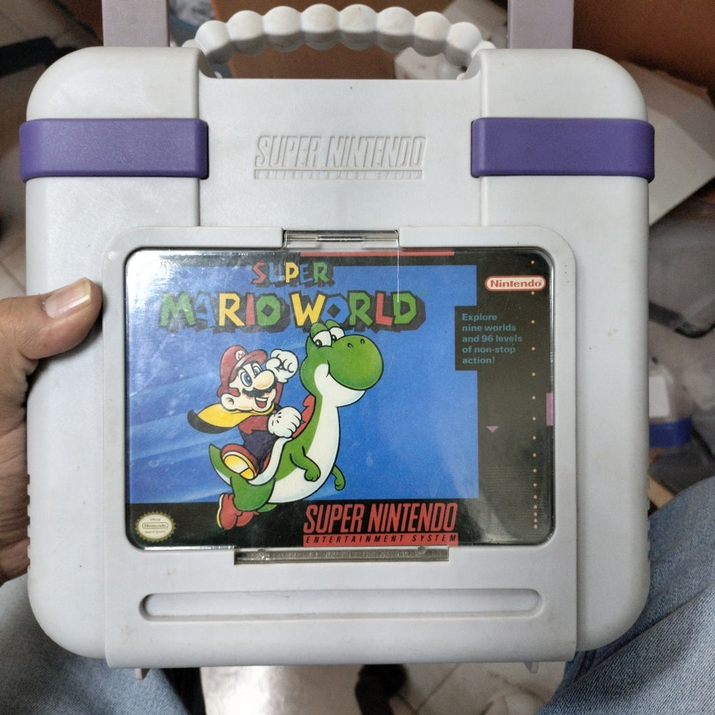 CONSOLA DE VIDEOJUEGO NINTENDO SUPER NES CLASSIC EDITION 21 JUEGOS PRECARGADOS (SEMINUEVO)