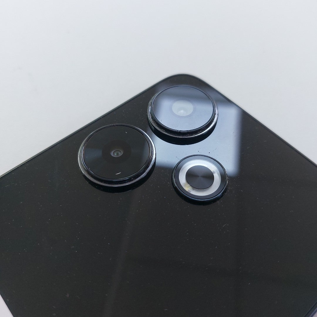 CELULAR XIAOMI REDMI 13 24049RN28L (2024) 256 GB 8 GB RAM (SEMINUEVO)