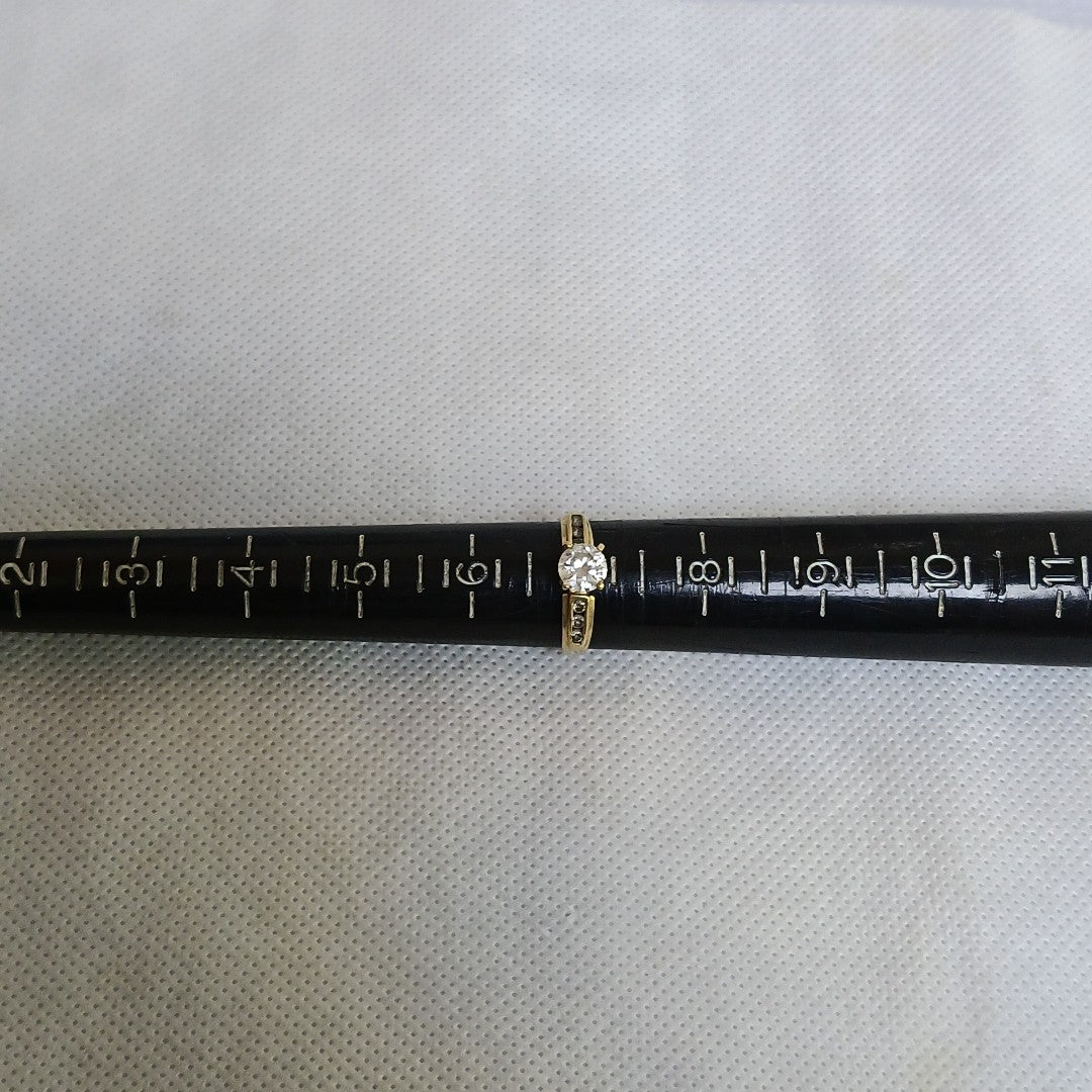 ANILLITO. ORO. 10 K 2.3 GRMS (SEMINUEVO)