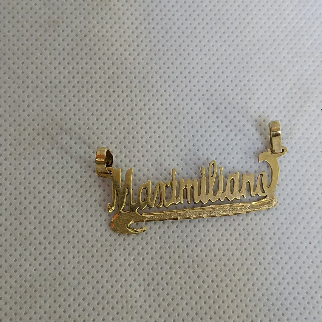 DIJE. ORO. 10 K 2.9 GRMS (SEMINUEVO)