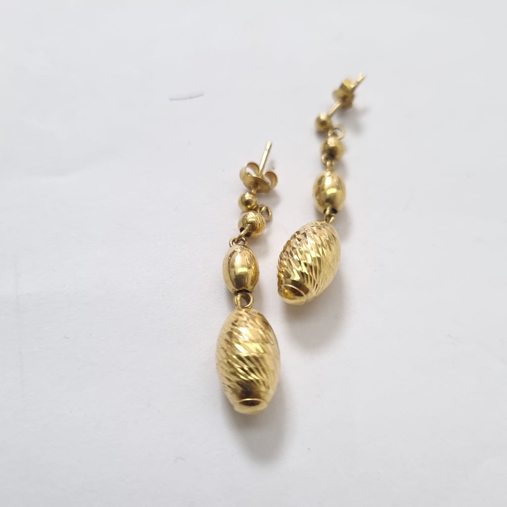 ARETES PAR. ORO. 14 K 2.2 GRMS (SEMINUEVO)