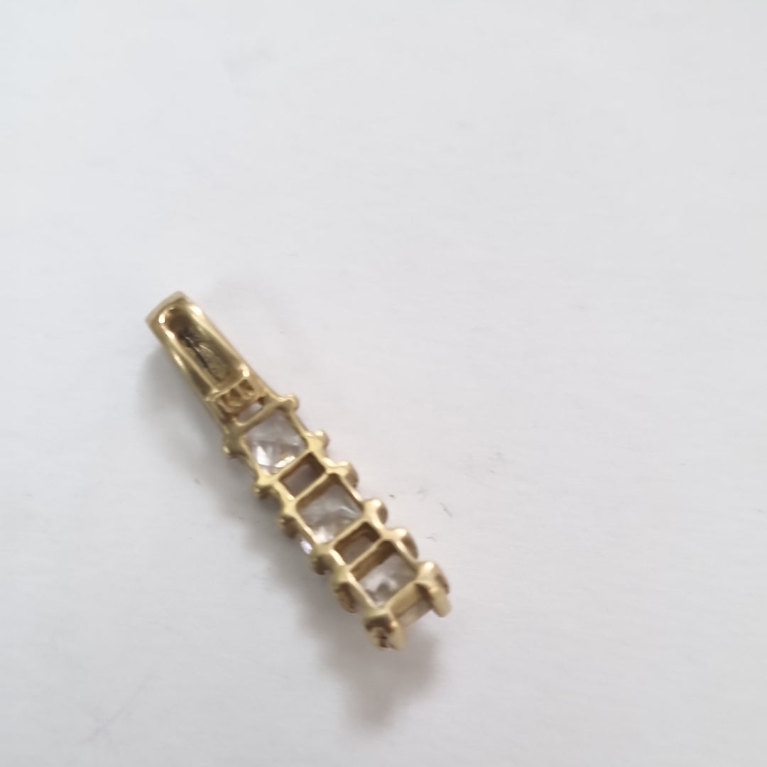 DIJE. ORO. 14 K 1.5 GRMS (SEMINUEVO)