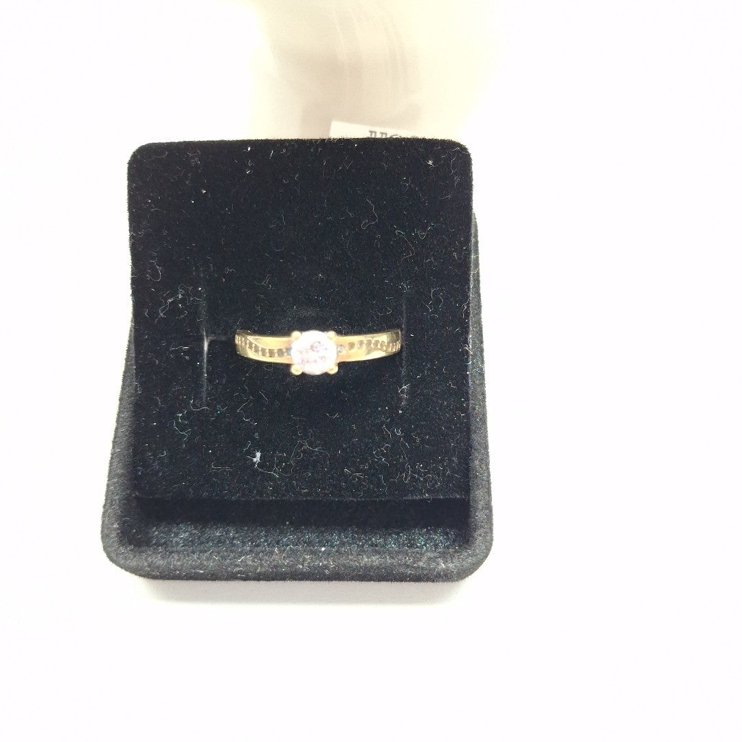 ANILLO. ORO. 10 K 2.6 GRMS (SEMINUEVO)