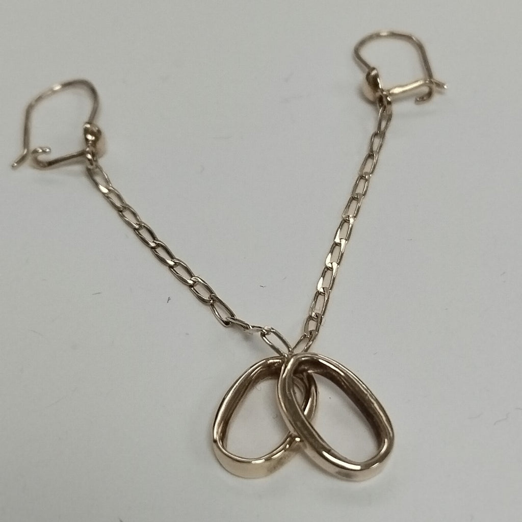 ARETES PAR. ORO. 14 K 2.4 GRMS (SEMINUEVO)