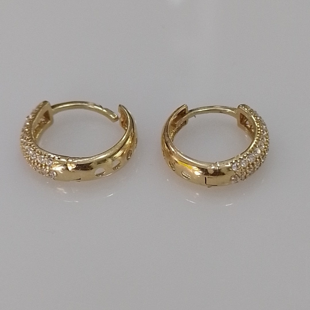 HUGGIES ORO 14K 2.2 (NUEVO)