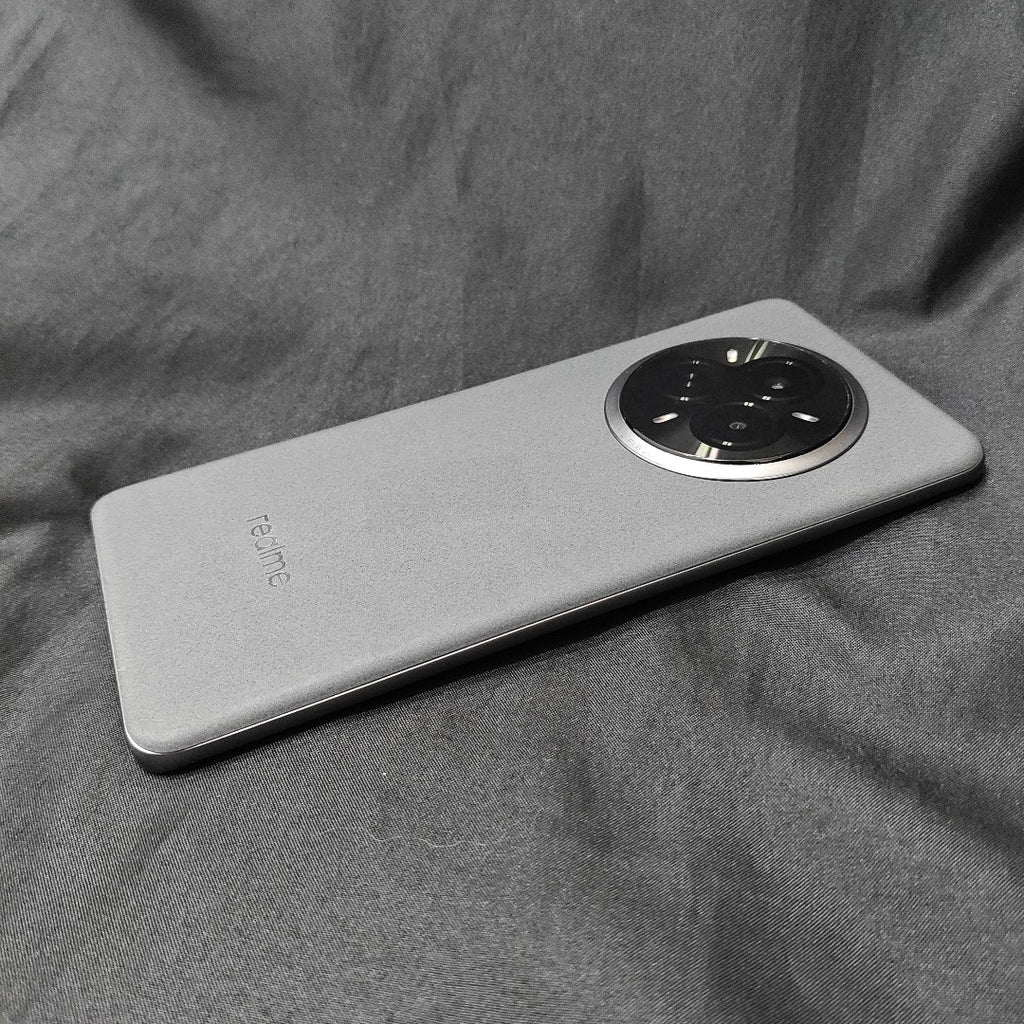 CELULAR REALME 14 PRO 5G RMX5056 (2025) 256 GB 8 GB RAM (SEMINUEVO)