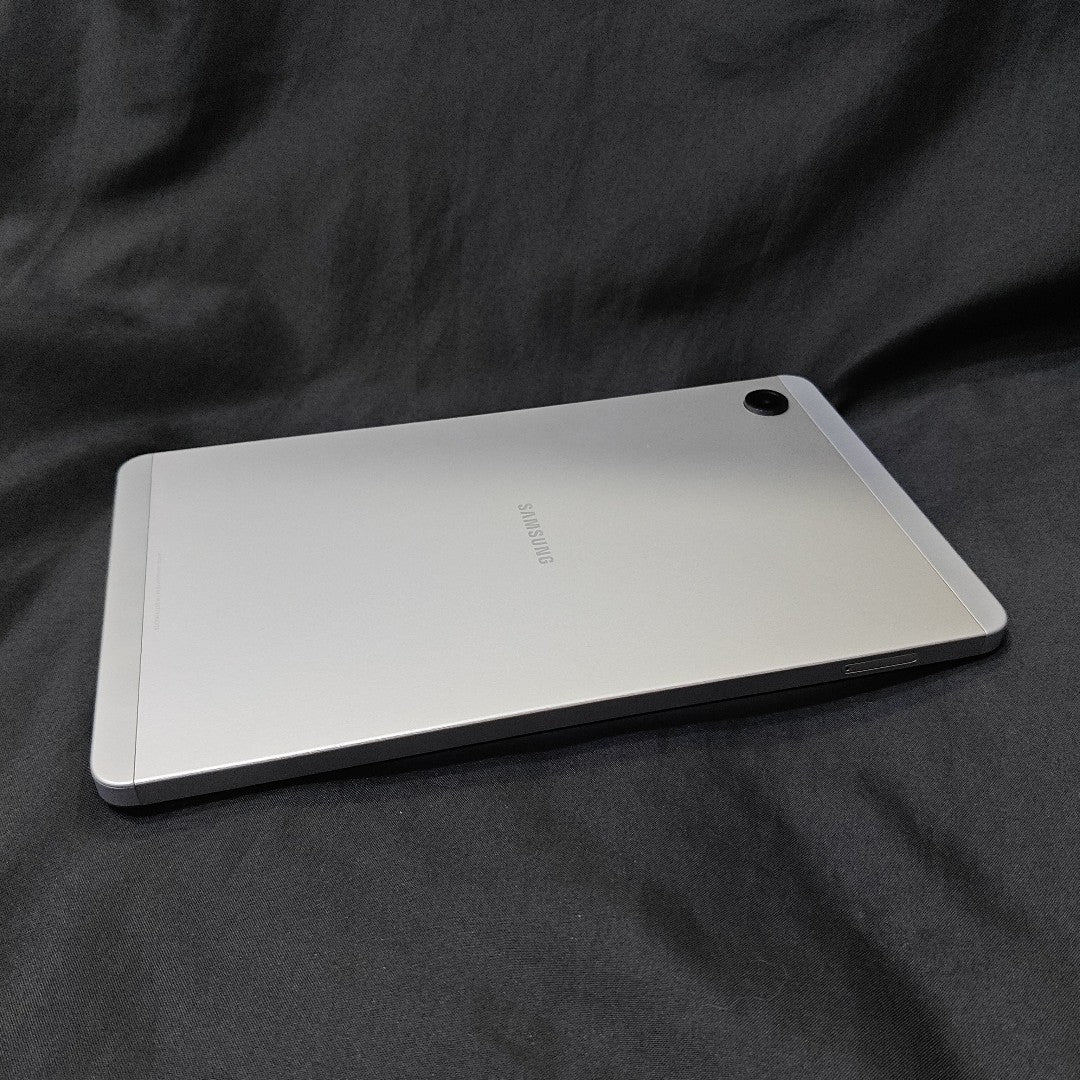 TABLETA SAMSUNG GALAXY TAB A9 SM-X110 (2023) 64 GB 4 GB RAM (SEMINUEVO)