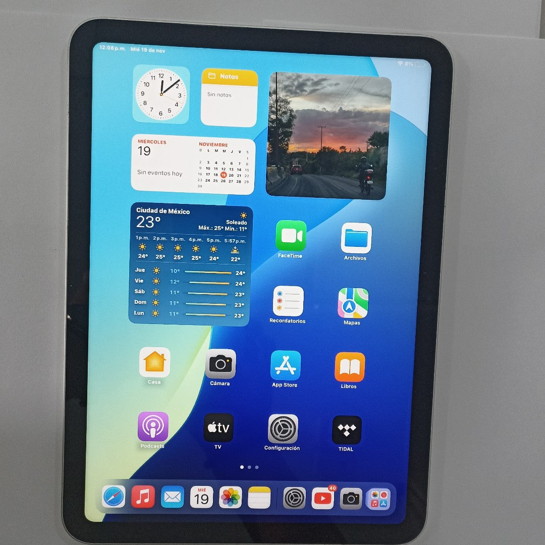 TABLETA APPLE IPAD 10 A2696 64 GB 4 GB RAM (SEMINUEVO)