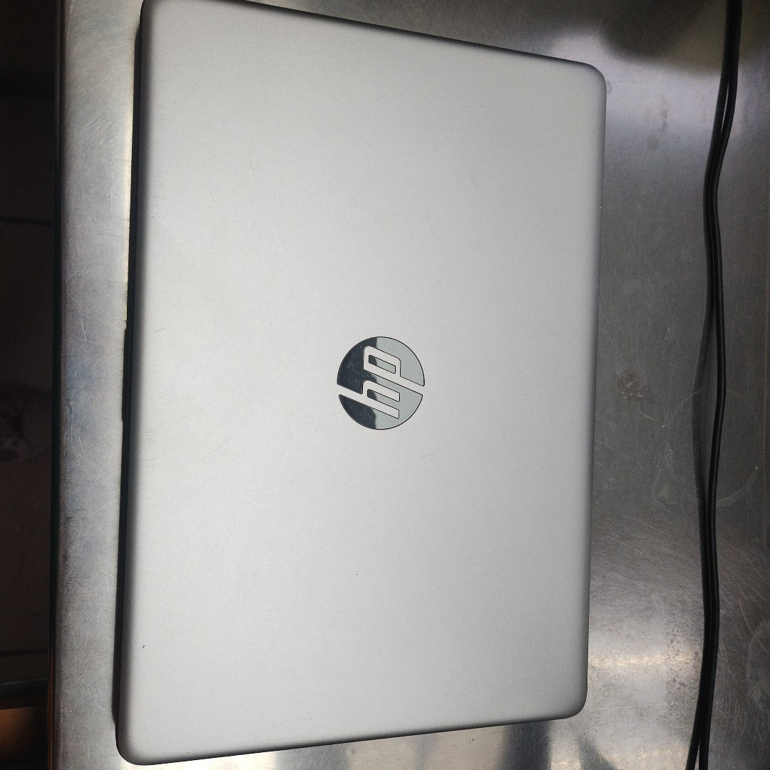 LAPTOP HP 14-DK1508LA (2021) 256 GB SSD 8 GB RAM (SEMINUEVO)