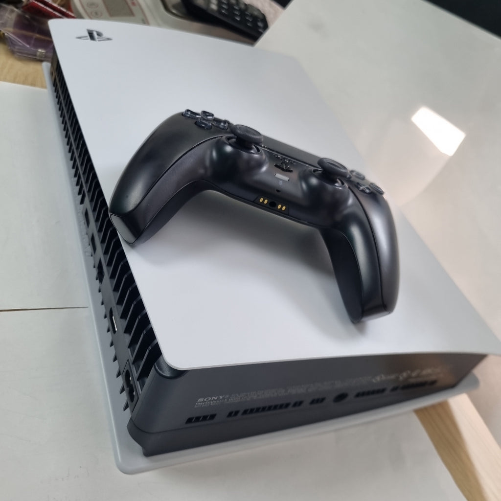 CONSOLA DE VIDEOJUEGO SONY PS5 DIGITAL 825 SSD (SEMINUEVO)