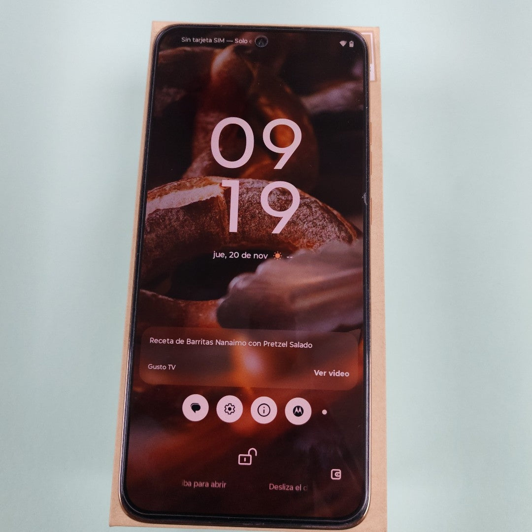 CELULAR MOTOROLA EDGE 50 NEO XT2409-2 (2024) 256 GB 8 GB RAM (SEMINUEVO)