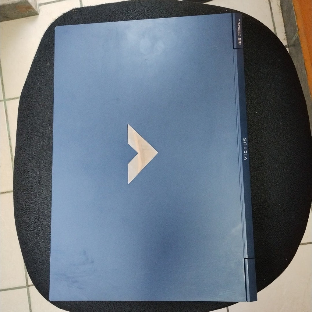 LAPTOP HP VICTUS 16-D0538LA (2023) 512 GB SSD 8 GB RAM (SEMINUEVO)