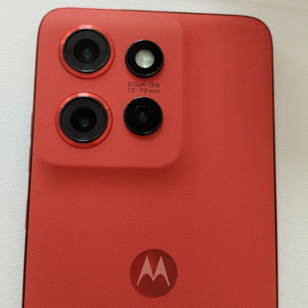 CELULAR MOTOROLA EDGE 50 NEO XT2409-2 (2024) 256 GB 8 GB RAM (SEMINUEVO)