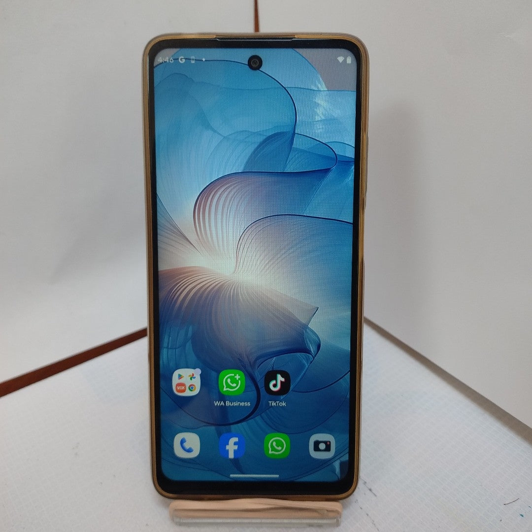 CELULAR MOTOROLA MOTO G24 POWER XT2425-1 (2024) 256 GB 8 GB RAM (SEMINUEVO)