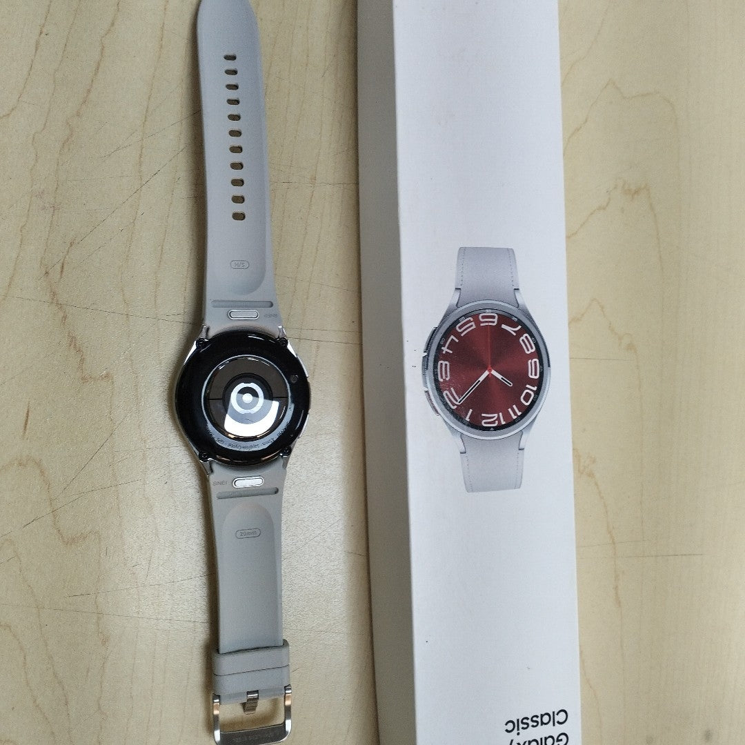 SMARTWATCH SAMSUNG GALAXY WATCH 6 CLASSIC SM-R950 43 MM GPS (SEMINUEVO)